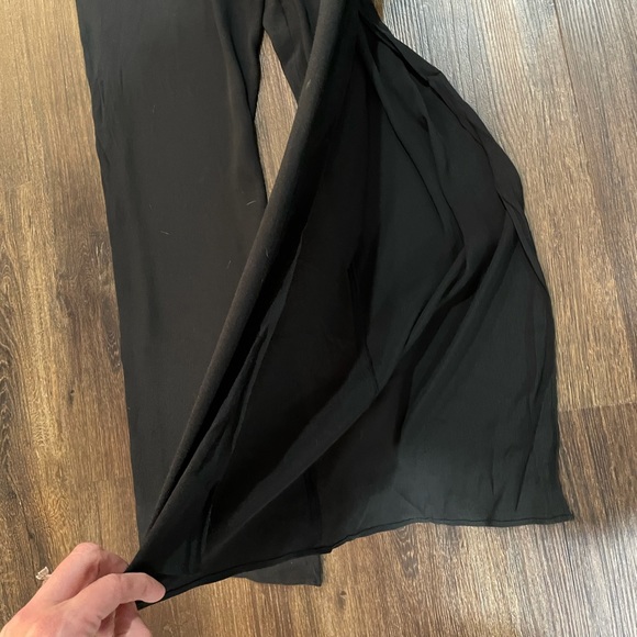 Guess Jumpsuit - Picture 2 of 3